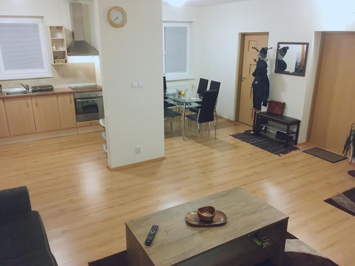 Mountain Village Apartment Pinewood *** Vyšné Ružbachy Buitenkant foto